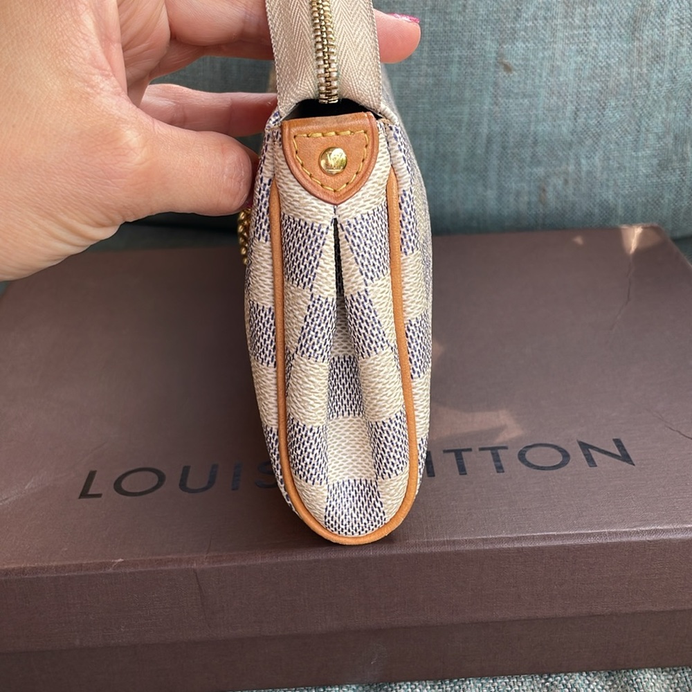 LOUIS VUITTON DAMIER AZUR EVA - Picture 5 of 17